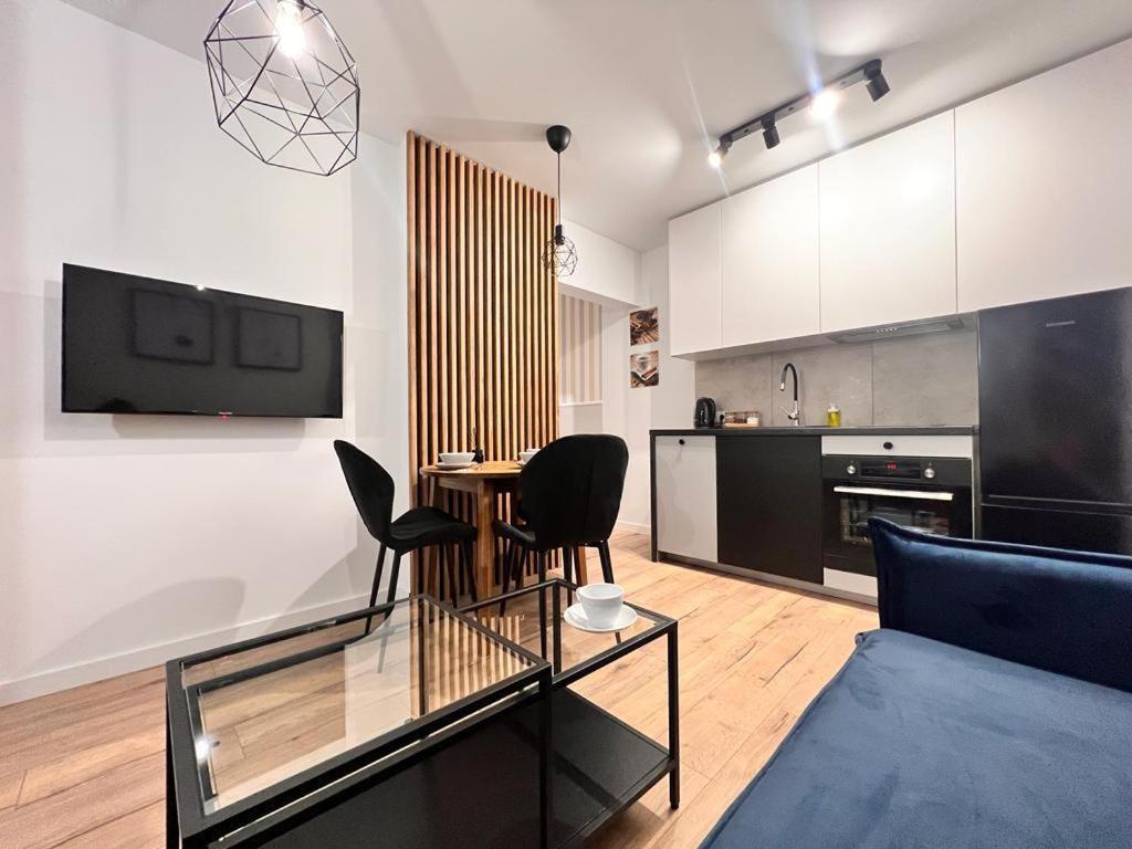 Apartmán The M O D E R N C I T Y Spot Katovice Exteriér fotografie