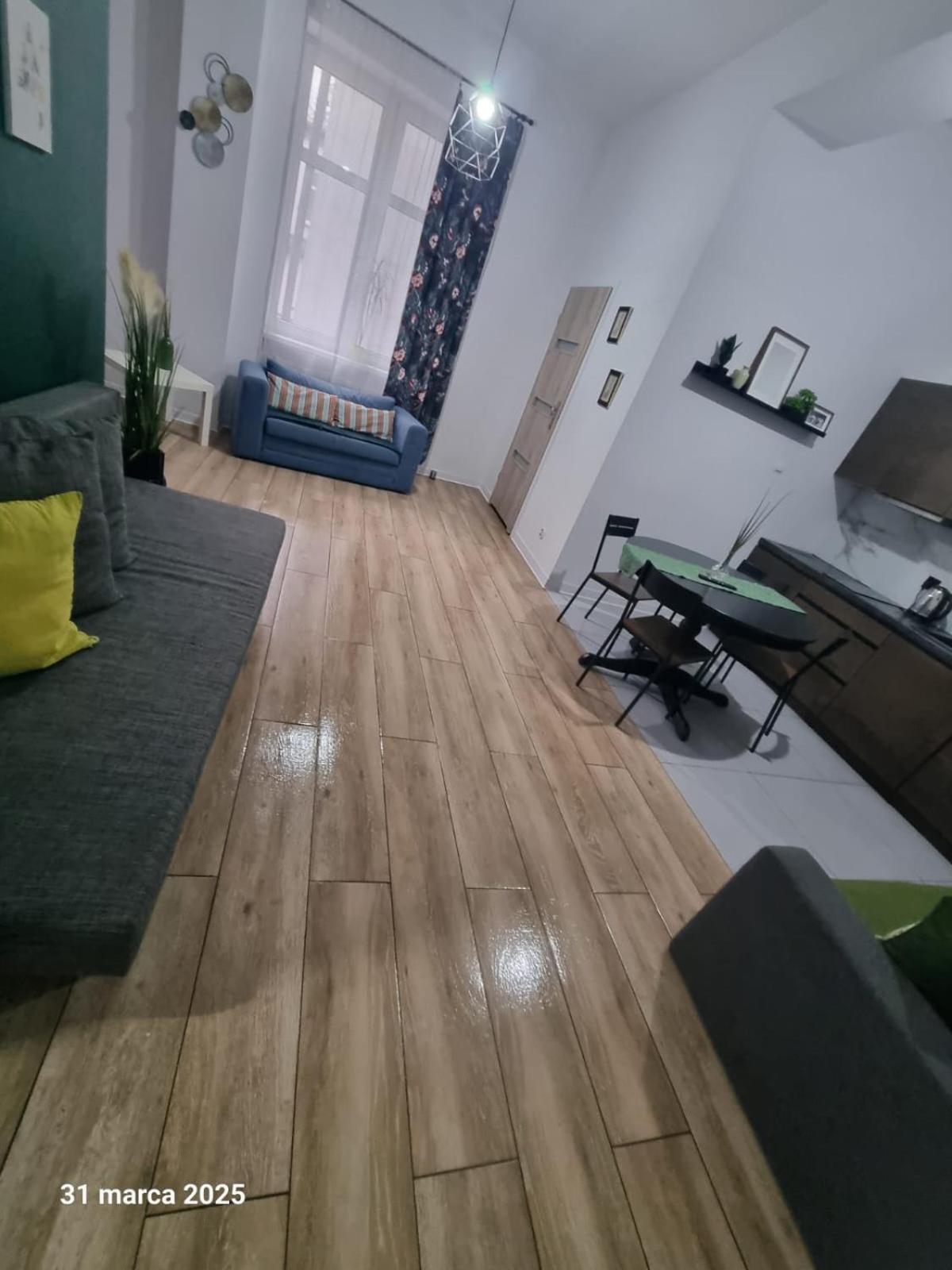 Apartmán The M O D E R N C I T Y Spot Katovice Exteriér fotografie